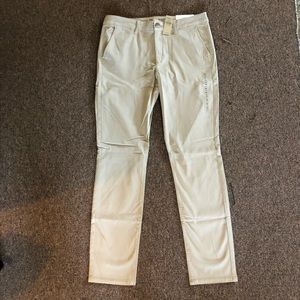 AE Khaki Skinny Pants